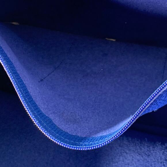 LONGCHAMP Blue Pebble Grain Leather Tote Handbag - Picture 11 of 11